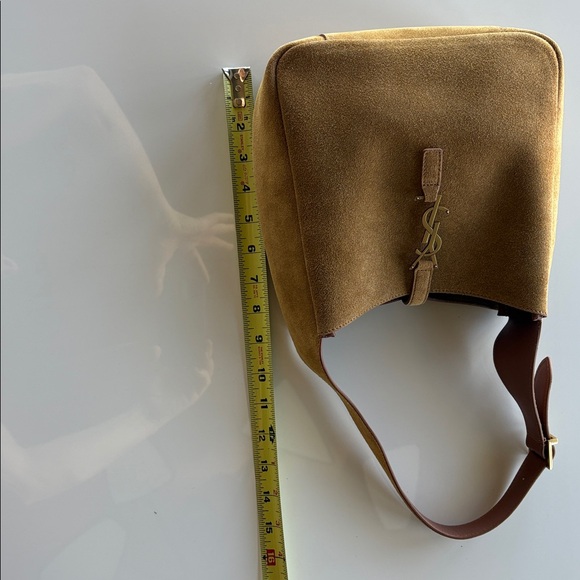 Tan Suede Yves Saint Laurent Shoulder Bag - Picture 5 of 7